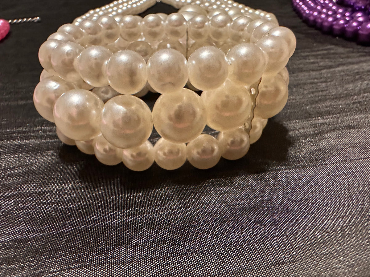 3 Piece Pearl Necklace and Bracelet Set
