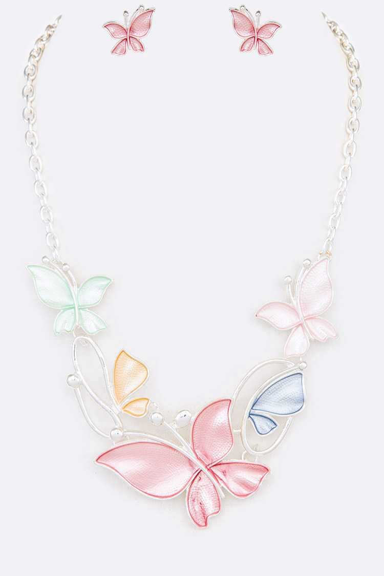 The Ashley Butterfly 🦋 Necklace