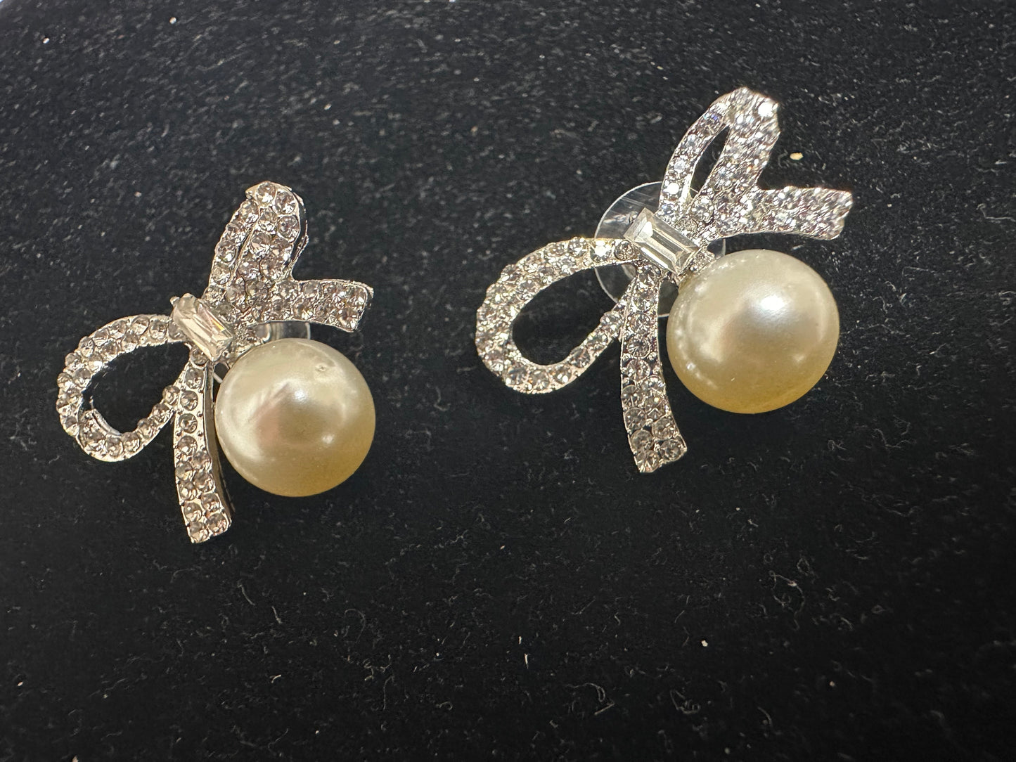 Brea Pearl Studs