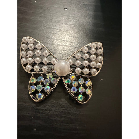 Fluttering Butterfly 🦋 Brooch