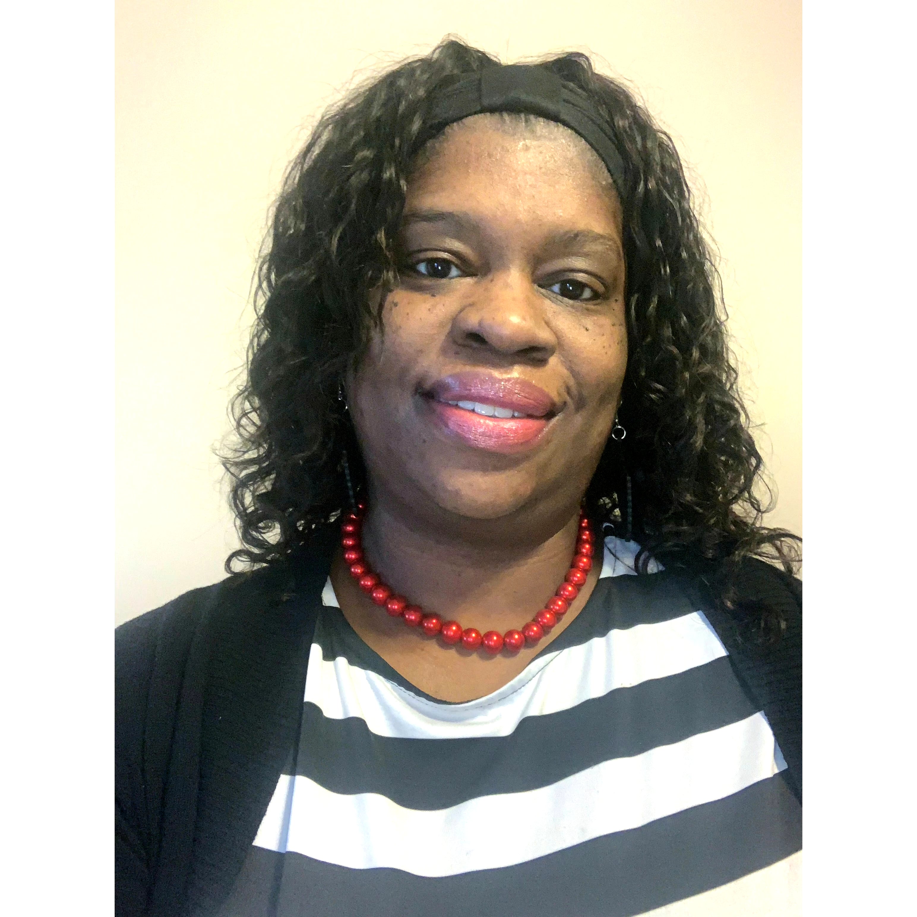Classic Pearl Necklace - BeFab Friday