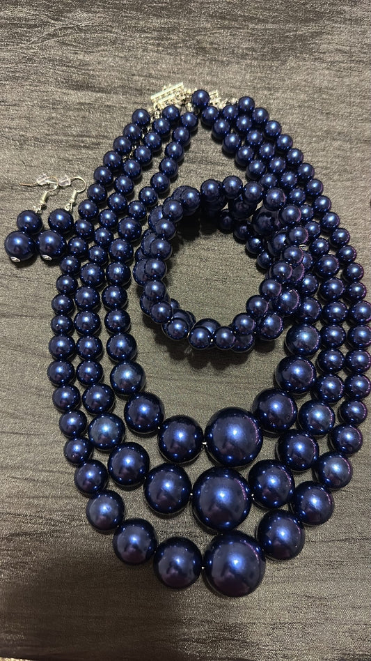 3 Piece Pearl Necklace and Bracelet Set