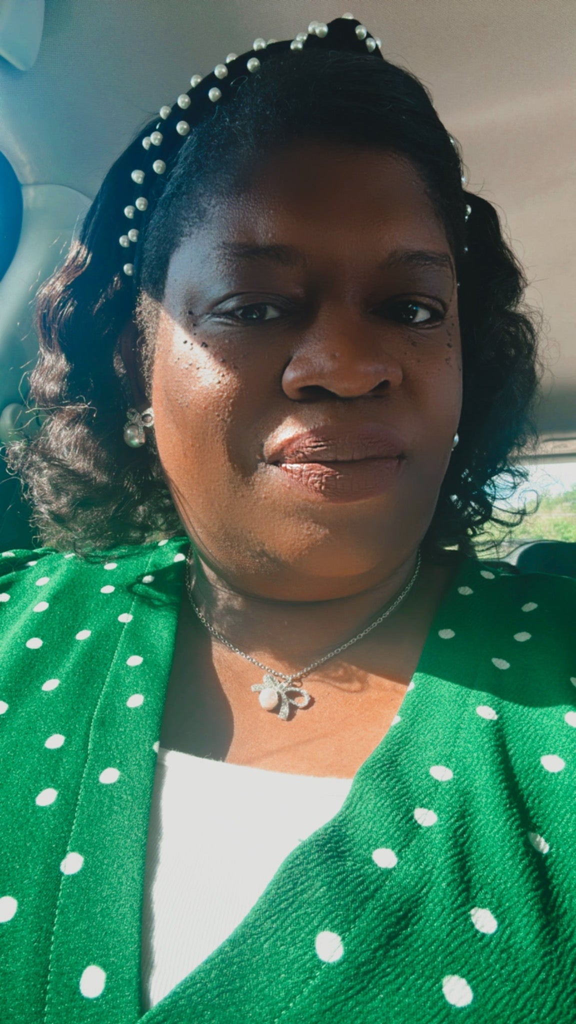 The Brea Pearl Bow Necklace