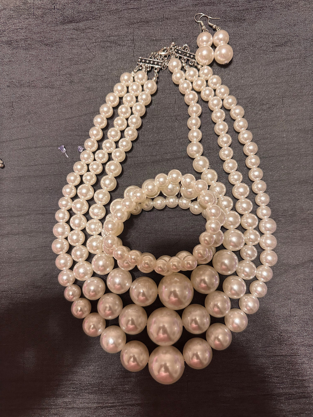 3 Piece Pearl Necklace and Bracelet Set