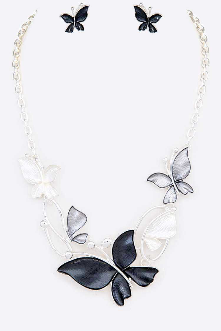 The Ashley Butterfly 🦋 Necklace