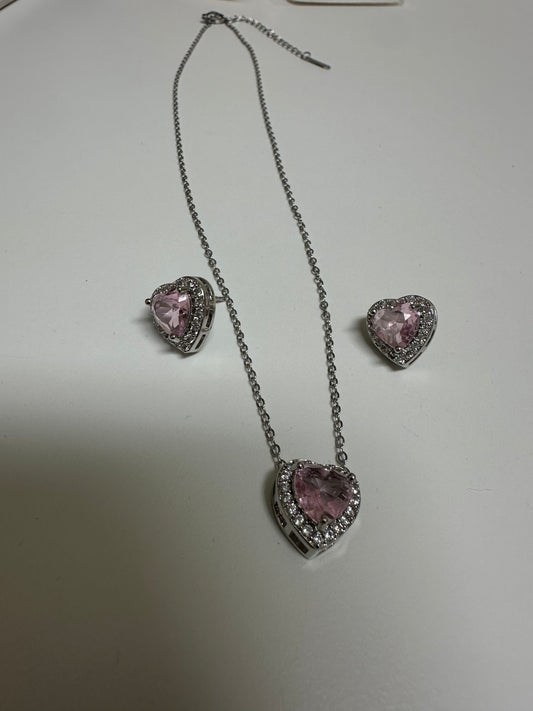 Pink Heart 💖 Pendant Necklace