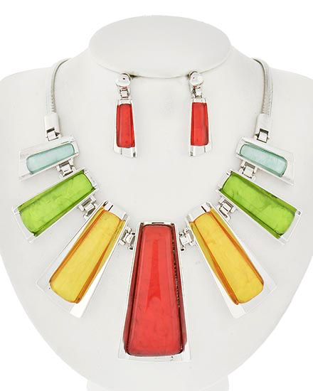 Niesha Necklace Set