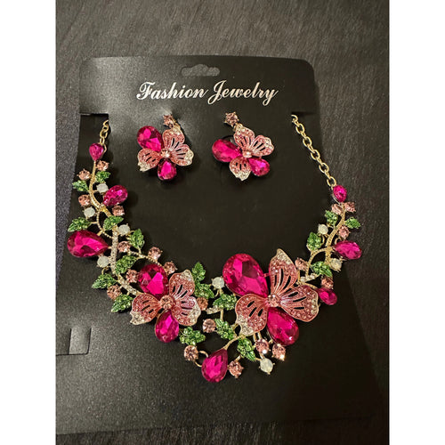 New! Amari Floral Set