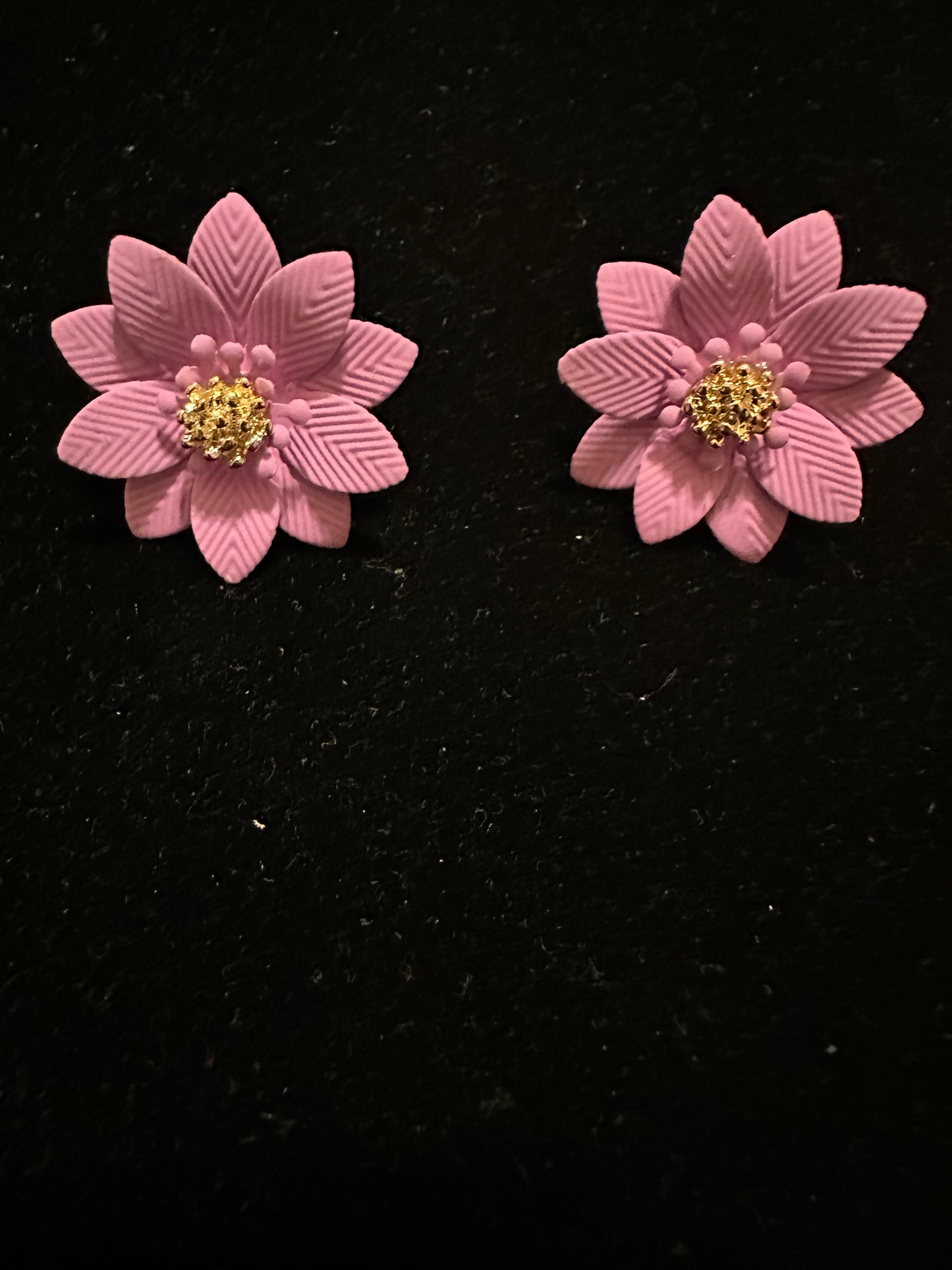 New! Flower 🌸 Stud Earrings