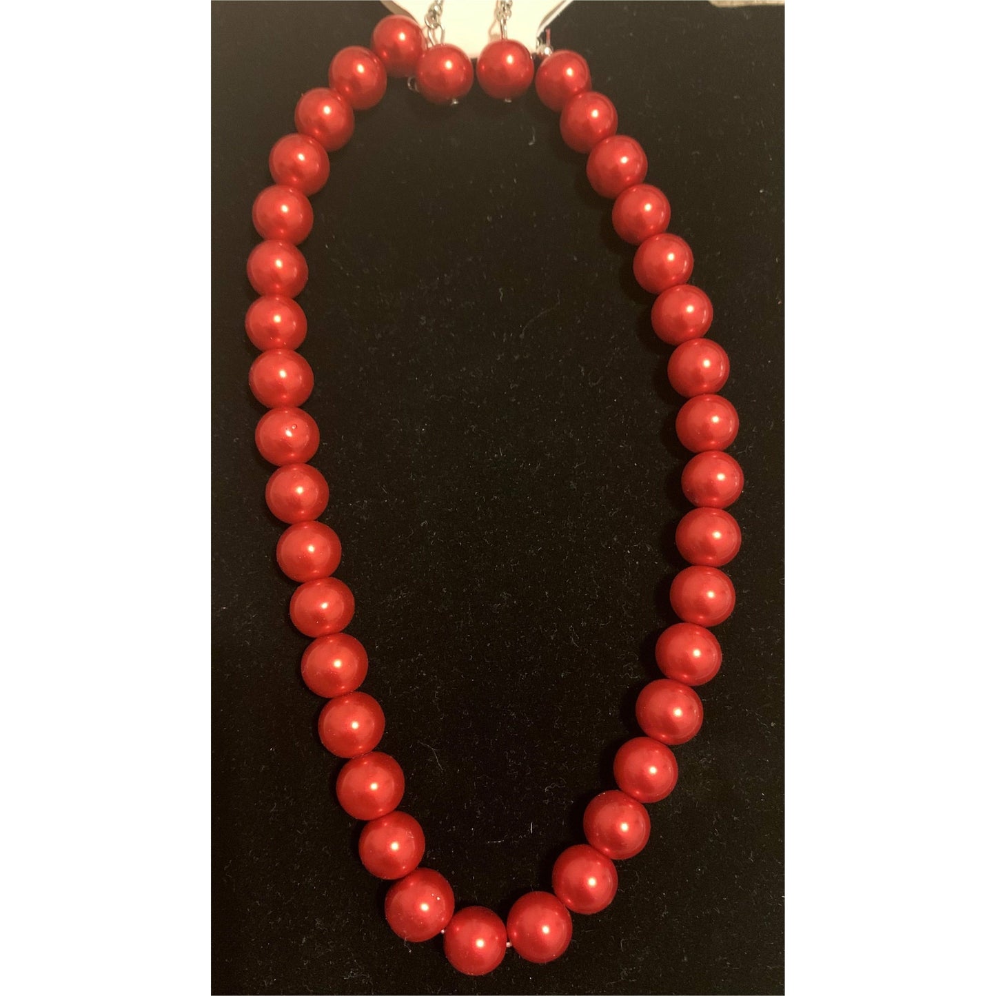 Classic Pearl Necklace